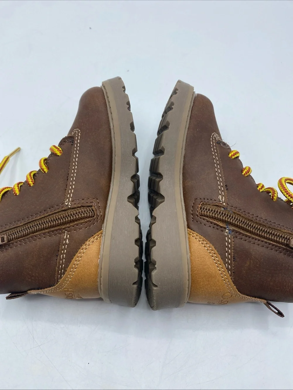 Oshkosh B'gosh Toddler Boy's Haskell Hiker Boot Brown 7M Padded shoes Zipper